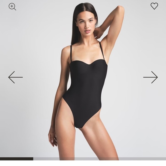 SKIMS Tops - SKIMS Body Molded Underwire Thong Bodysuit | Onyx | Size L